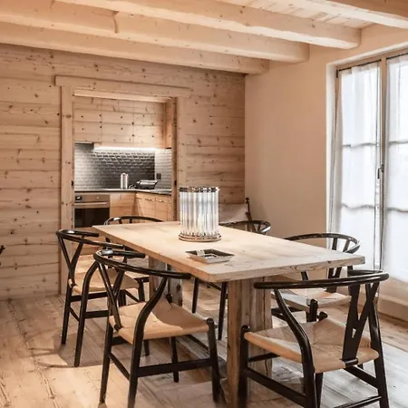 Lägenhet 3br Piatto Nei Sestieri Storici